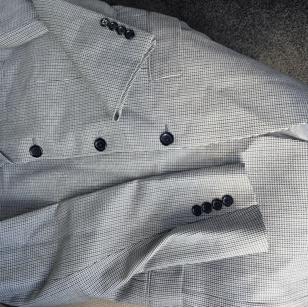 BURBERRY PERFECT SHAPE Tan,grey And Black Plaid Jacket with Wool Grey Trim